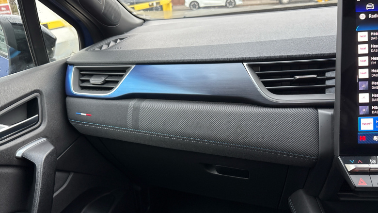 Renault Symbioz 1.6 E-Tech FHEV 145 Iconic Esprit Alpine 5dr Auto Hybrid Estate